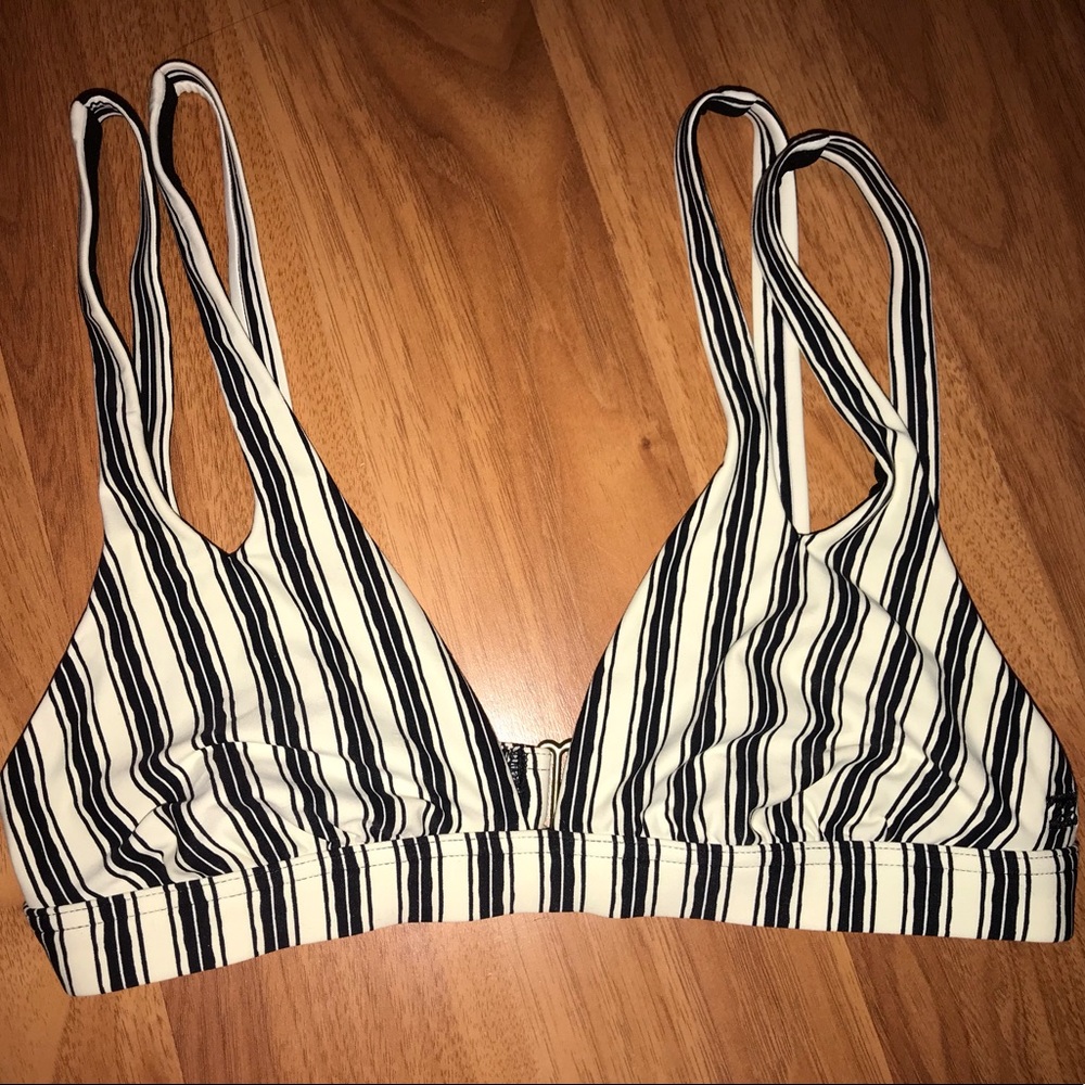 Billabong top